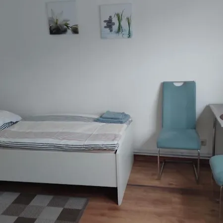 Διαμέρισμα Monteurwohnung Haus 2 *