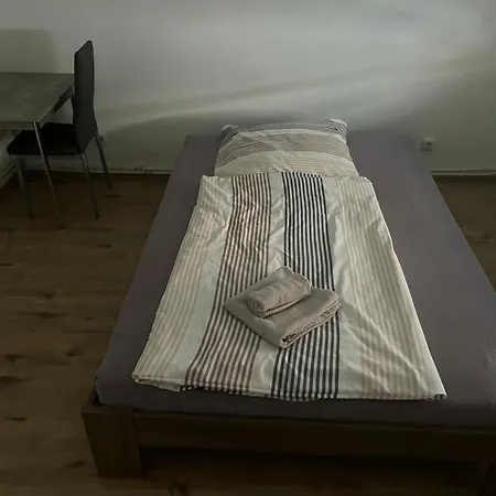 Διαμέρισμα Monteurwohnung Haus 2 *