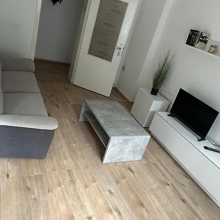 Monteurwohnung Haus 2 Διαμέρισμα *